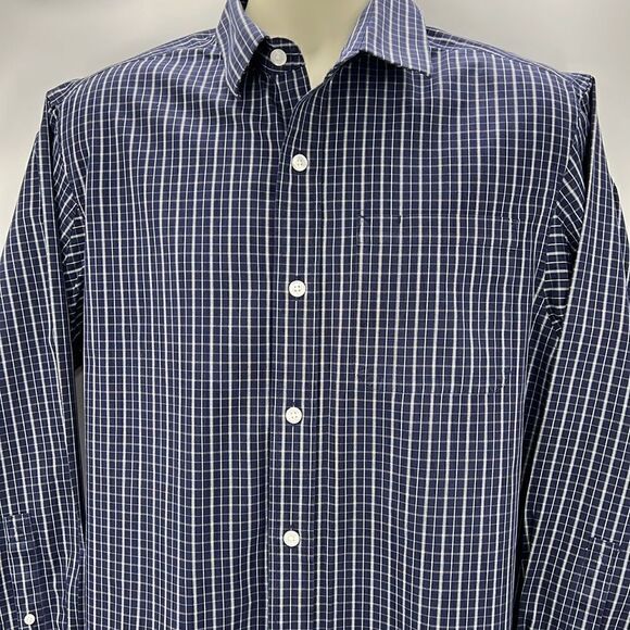 Duluth Trading relaxed fit long sleeve medium cotton shirt - Picture 1 of 4